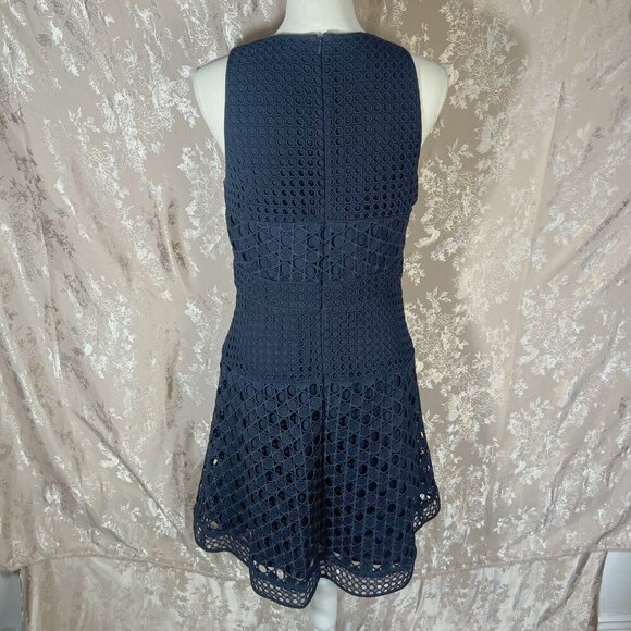 Ann Taylor Navy Blue Laser Cut Out Lace Overlay Formal A Line Dress Size 6 - Picture 4 of 8